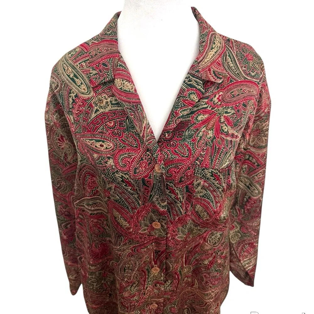 Victoria's Secret Red Green Paisley Gown Sleepwear Shirt Sz M
